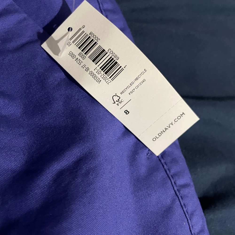 New Maternity Shorts - Picture 2 of 3